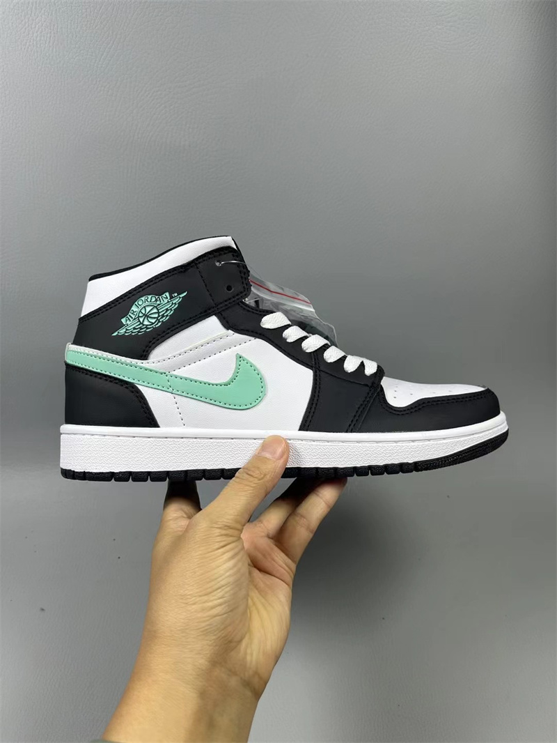 Women Running Weapon Air Jordan 1 Black/White Shoes 487 Women Running Weapon Air Jordan 1 Black/White Shoes 487